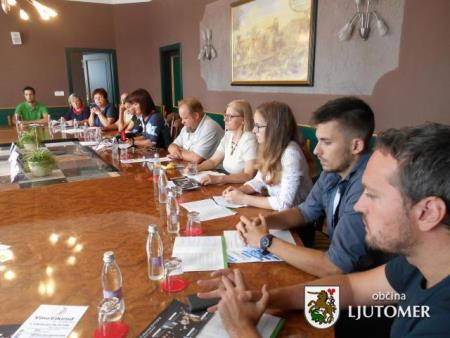 predstavitev dogodkov obč.praznik LJ